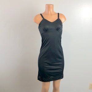 Black slip / nightgown, size extra small